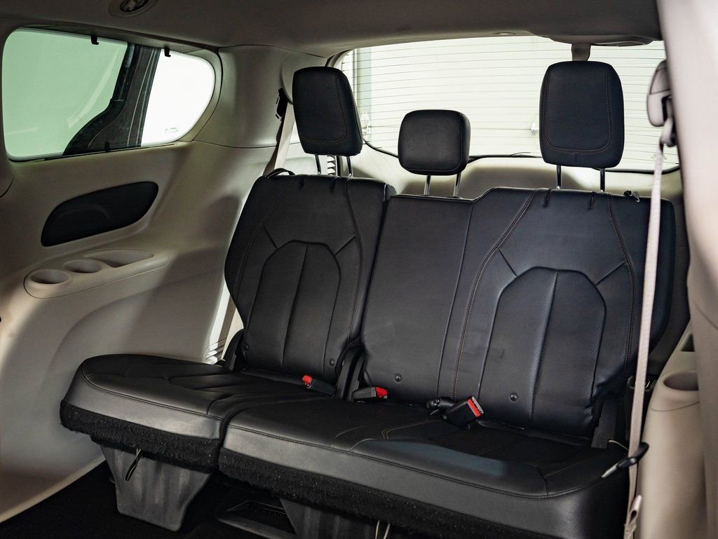 2019 Chrysler Pacifica Touring L - Photo 30