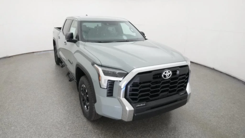 2026 Toyota Tundra SR5 - Photo 13