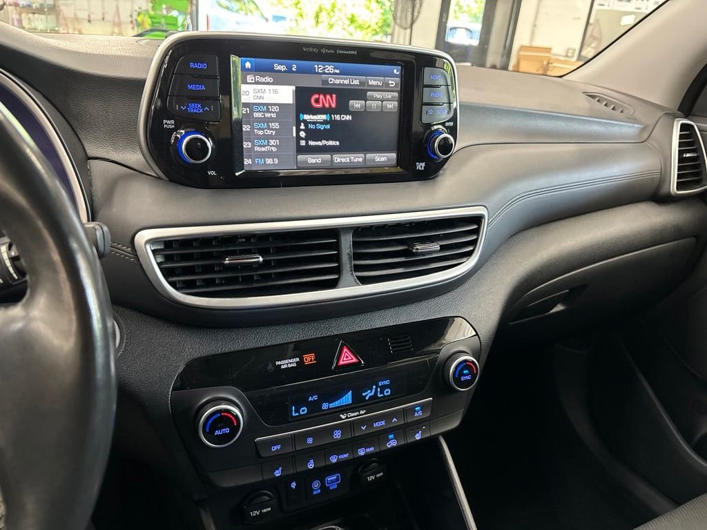 Used 2020 Silver Hyundai Limited image 29