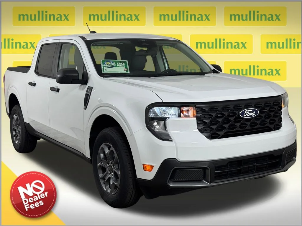New 2026 White Ford XLT image 1