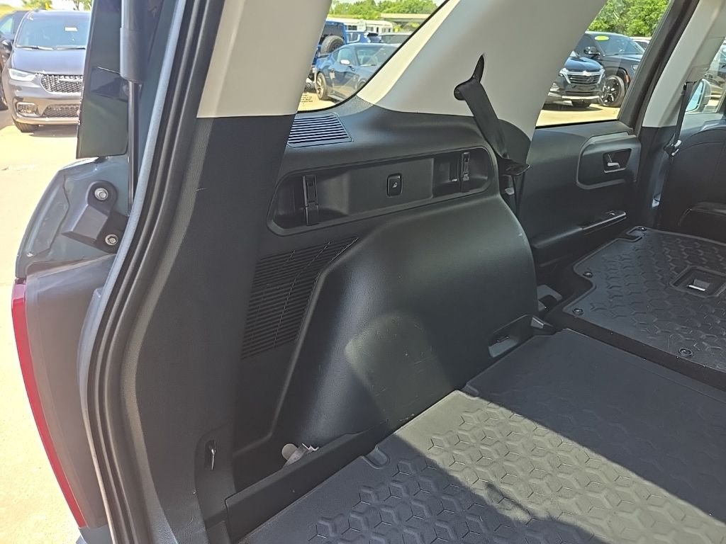 Used 2021  Ford Big Bend image 89