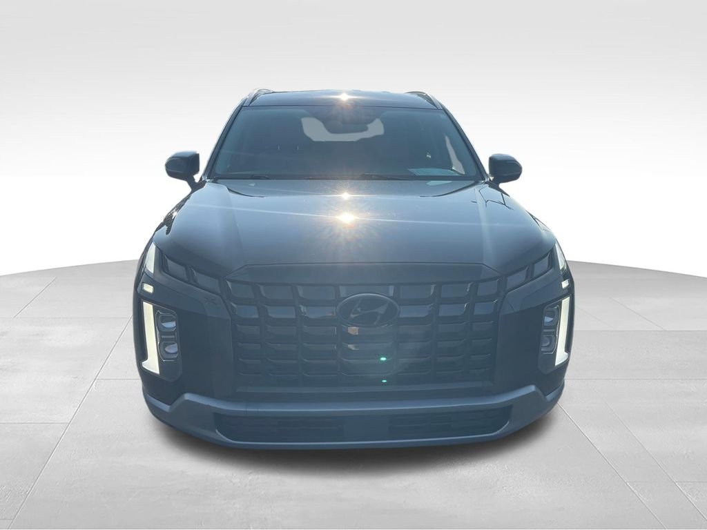 Used 2023 Black Hyundai SEL image 8