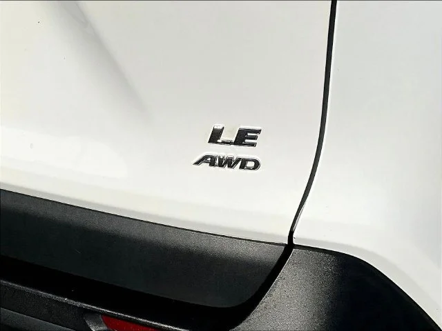 Used 2024 White Toyota LE image 28