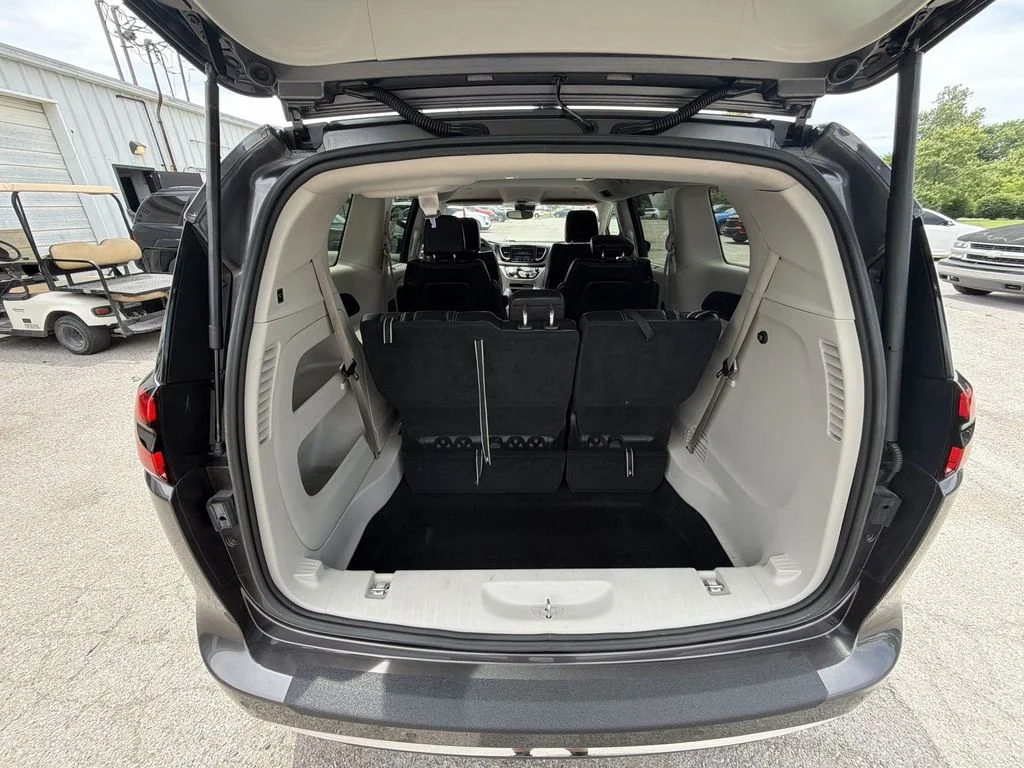 Used 2023 Gray Chrysler Touring L image 23