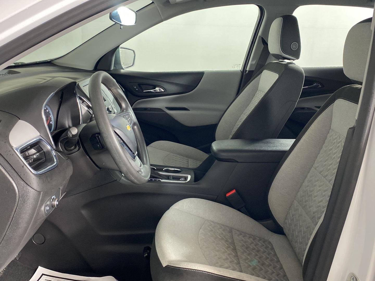 Used 2024 Summit White Chevrolet LS image 22