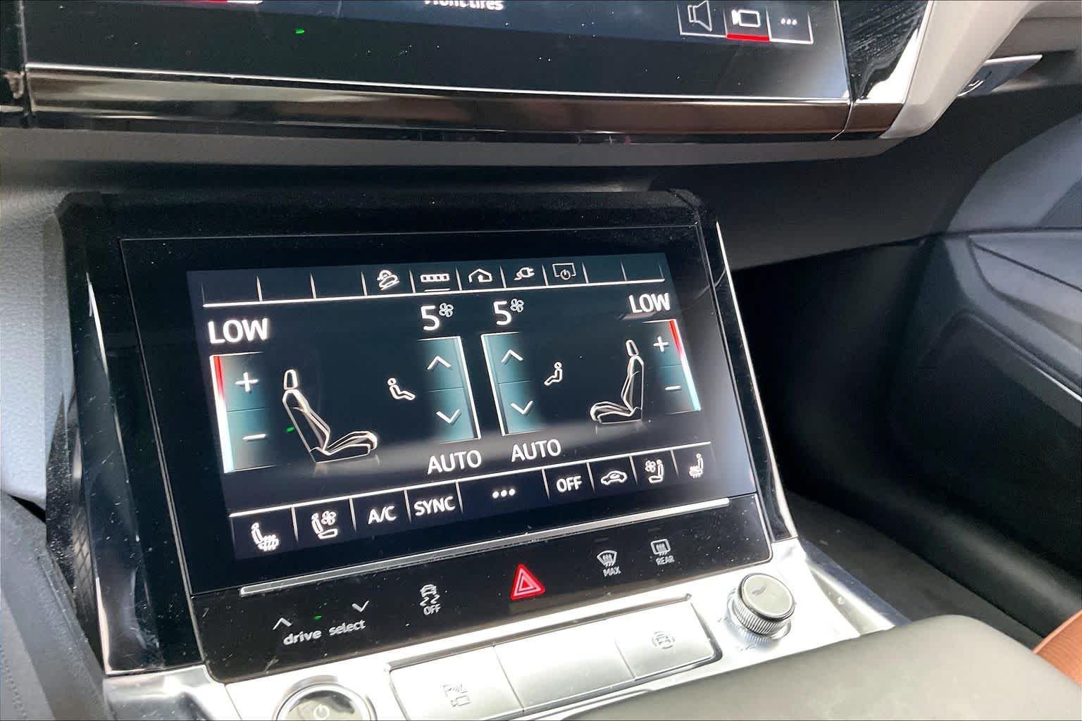 Used 2022 Brilliant Black Audi Premium Plus image 31