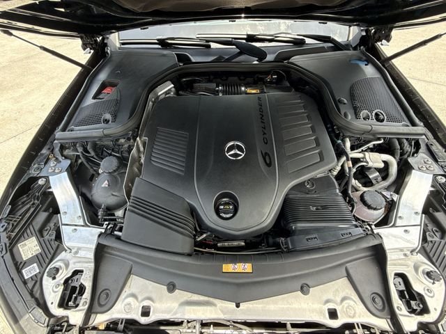 Used 2022 Black Mercedes-Benz E 450 image 27