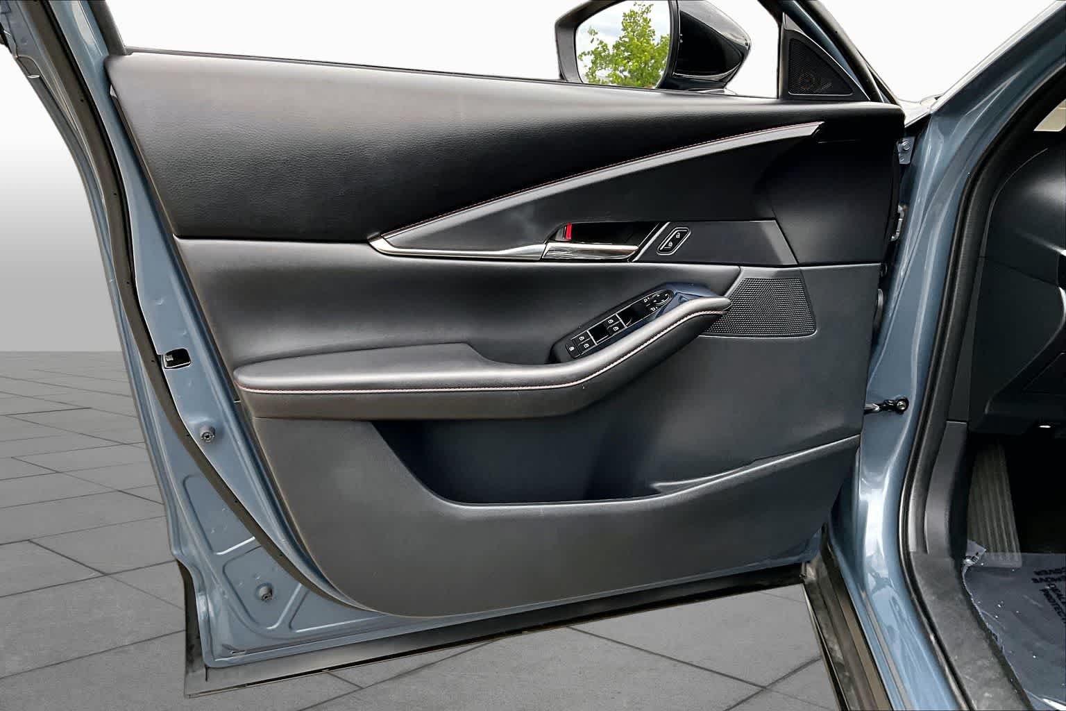 2023 Mazda CX-30 Carbon Edition - Photo 21