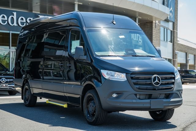 2026 Mercedes-Benz Sprinter Passenger Van Passenger 170 WB