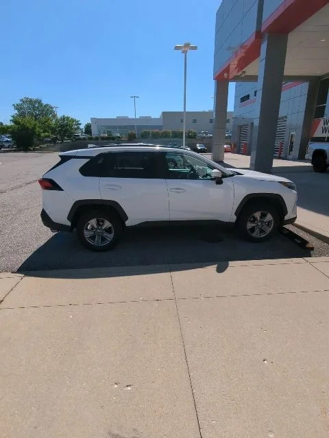 Used 2024 White Toyota XLE image 10