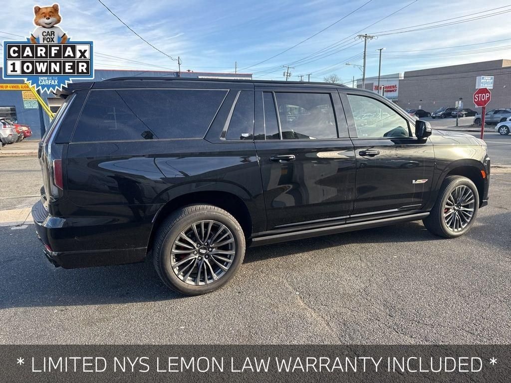 2023 Cadillac Escalade ESV V-Series - Photo 12