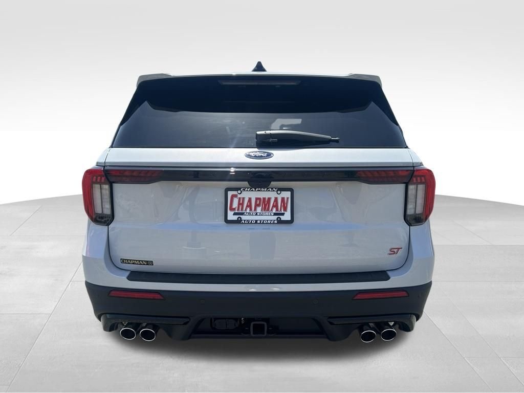 New 2026 Space White Metallic Ford ST image 4