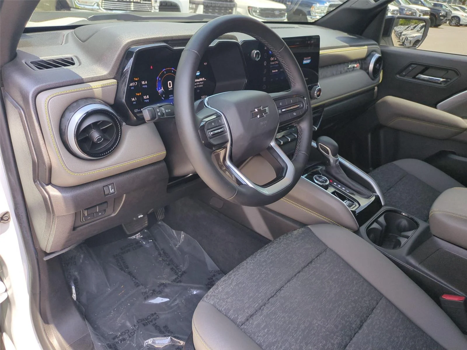 Used 2024 Summit White Chevrolet 4WD ZR2 image 19