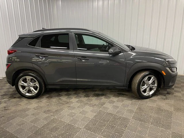 Used 2023 Gray Hyundai SEL image 2