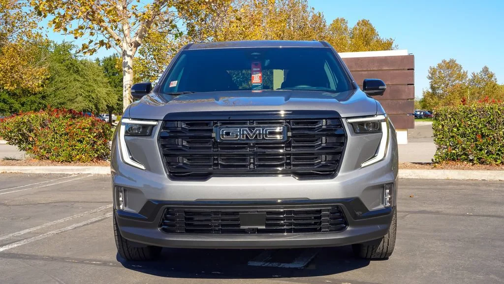 2026 GMC Acadia Elevation - Photo 4