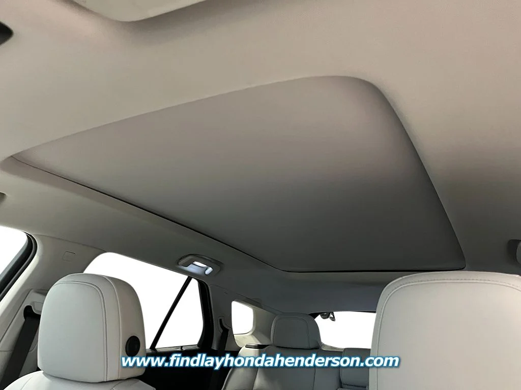 New 2026 Mercury Silver Metallic Honda Touring image 24