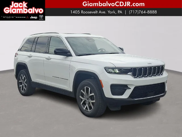 New 2027 White/off-white Jeep Laredo X image 1