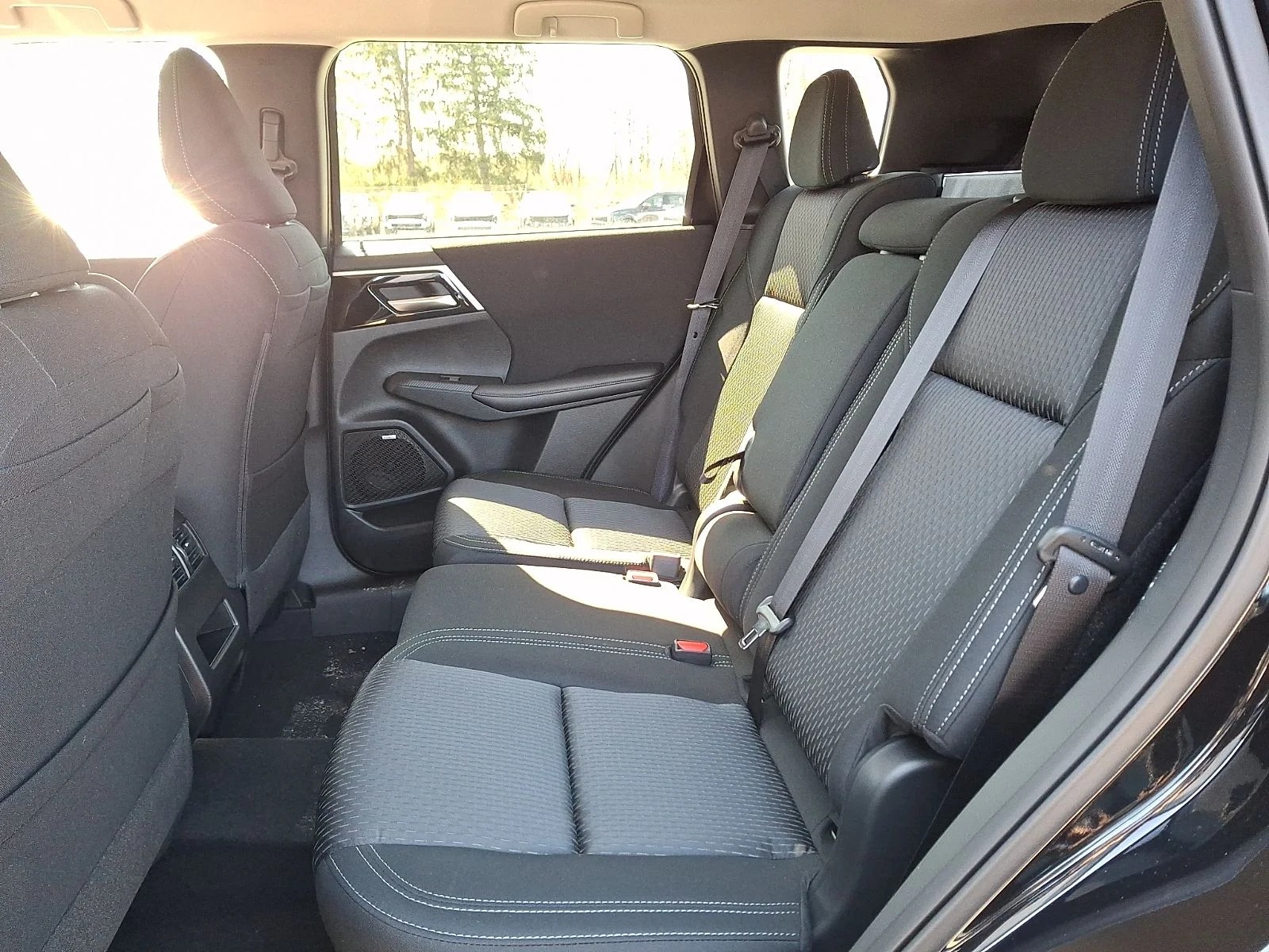 New 2026 Black Mitsubishi ES image 11