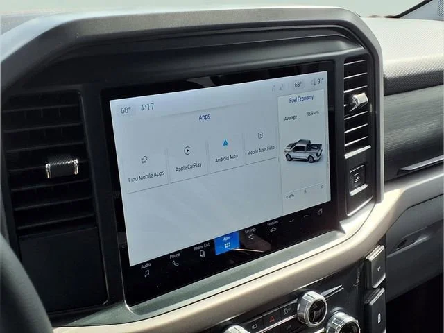 Used 2025  Ford XLT image 6