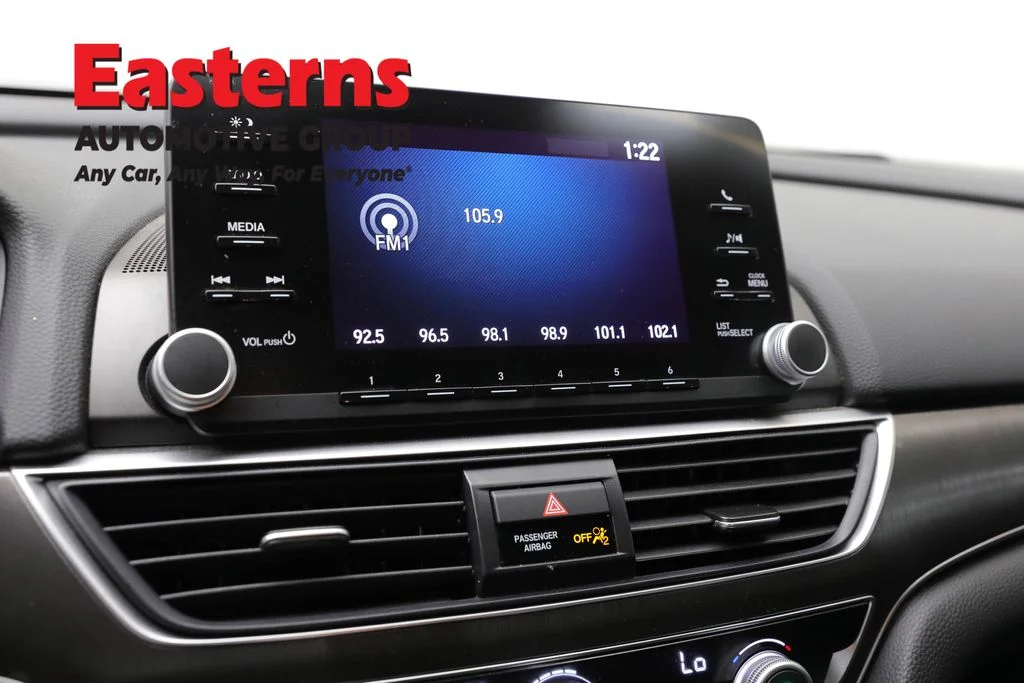Used 2020 White Honda LX image 17