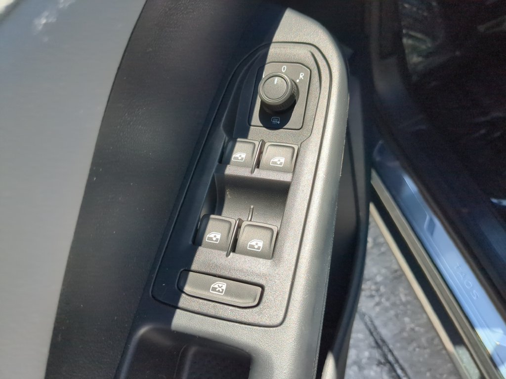 Certified Used 2023 Gray Volkswagen 1.5T SE image 18