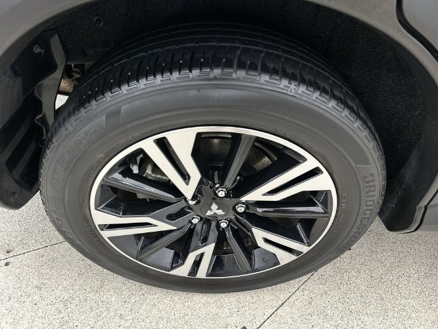 2024 Mitsubishi Eclipse Cross SE - Photo 40