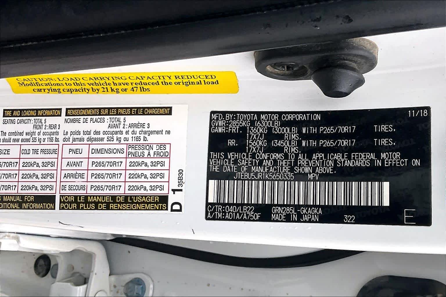 Used 2019 Super White Toyota SR5 image 32