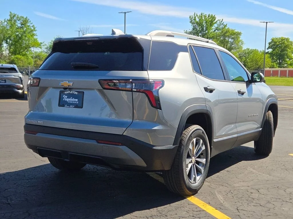 2026 Chevrolet Equinox LT - Photo 13