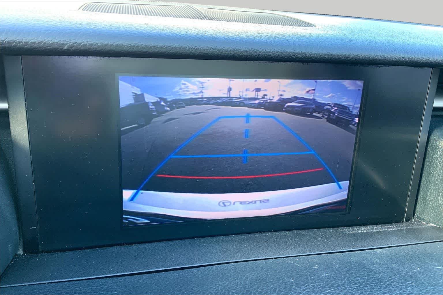 Used 2014 Ultra White Lexus  image 26