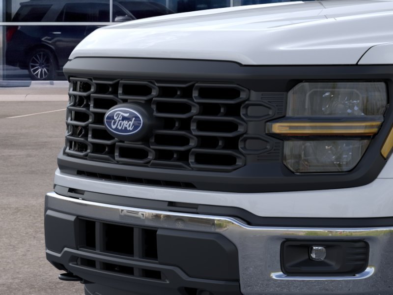 New 2026 Oxford White Ford XL image 17