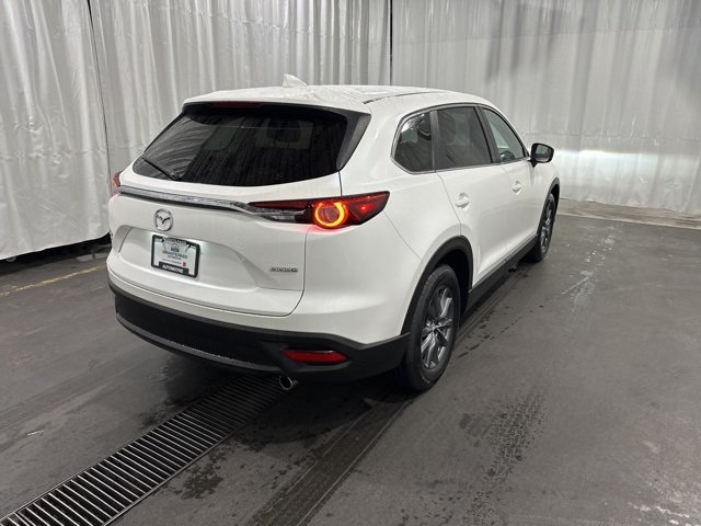 2022 Mazda CX-9 Sport photo 2