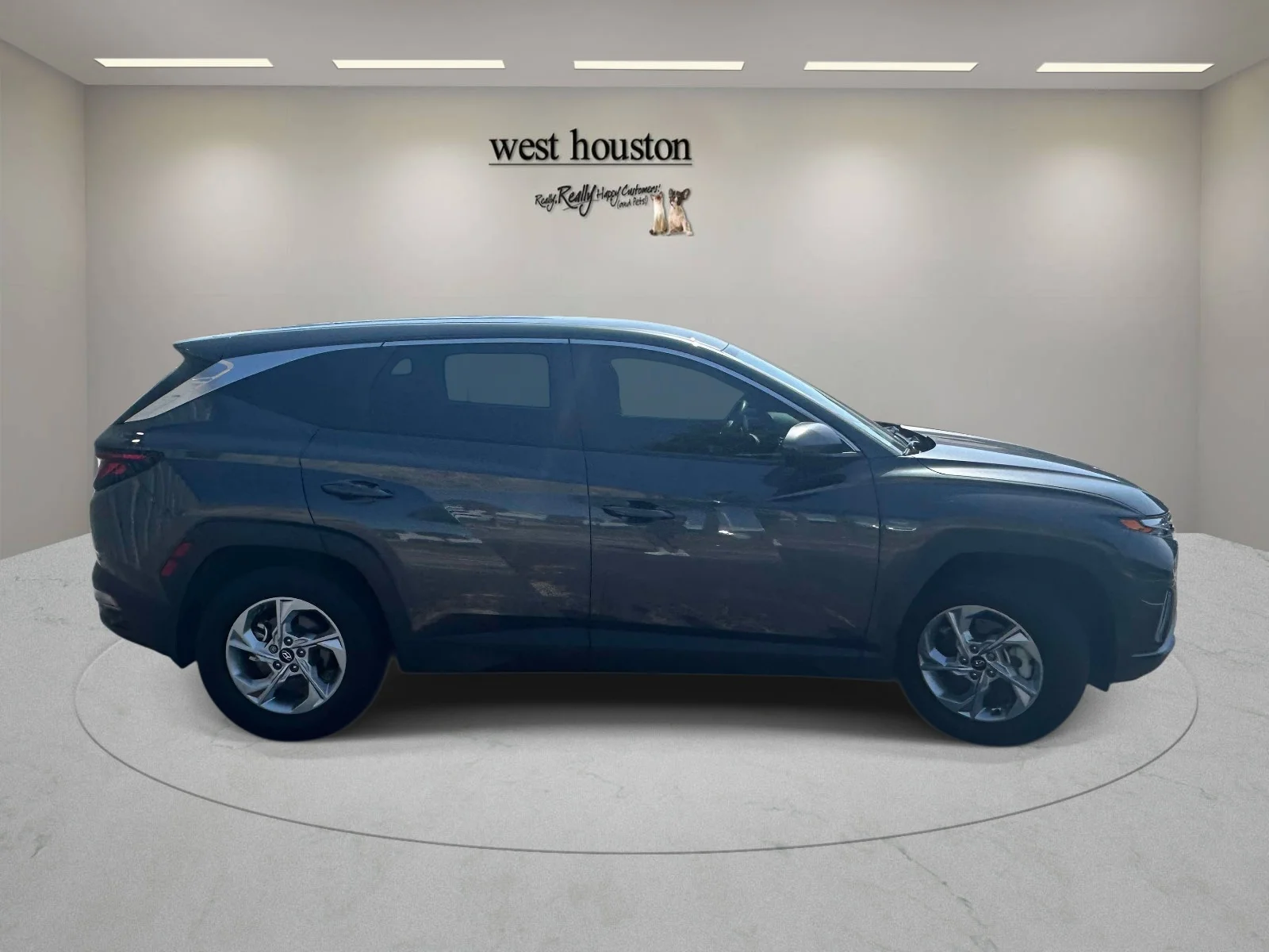Used 2024 Hampton Gray Hyundai SE image 6