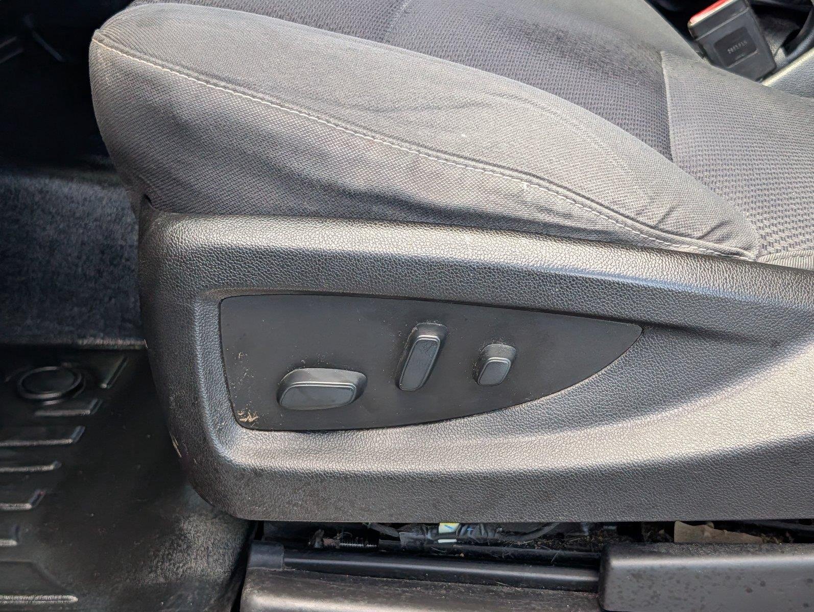 Used 2018 Black Chevrolet LT image 13