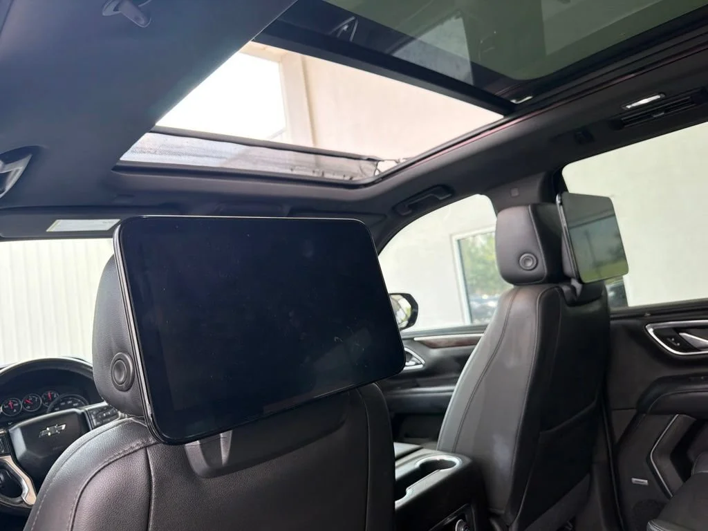 Used 2021 BLACK Chevrolet Z71 image 8