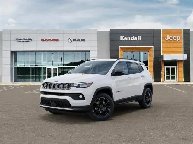 New 2026 Bright White Clearcoat Jeep Latitude image 105