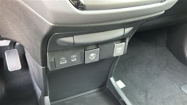 2026 Honda Odyssey Touring - Photo 17