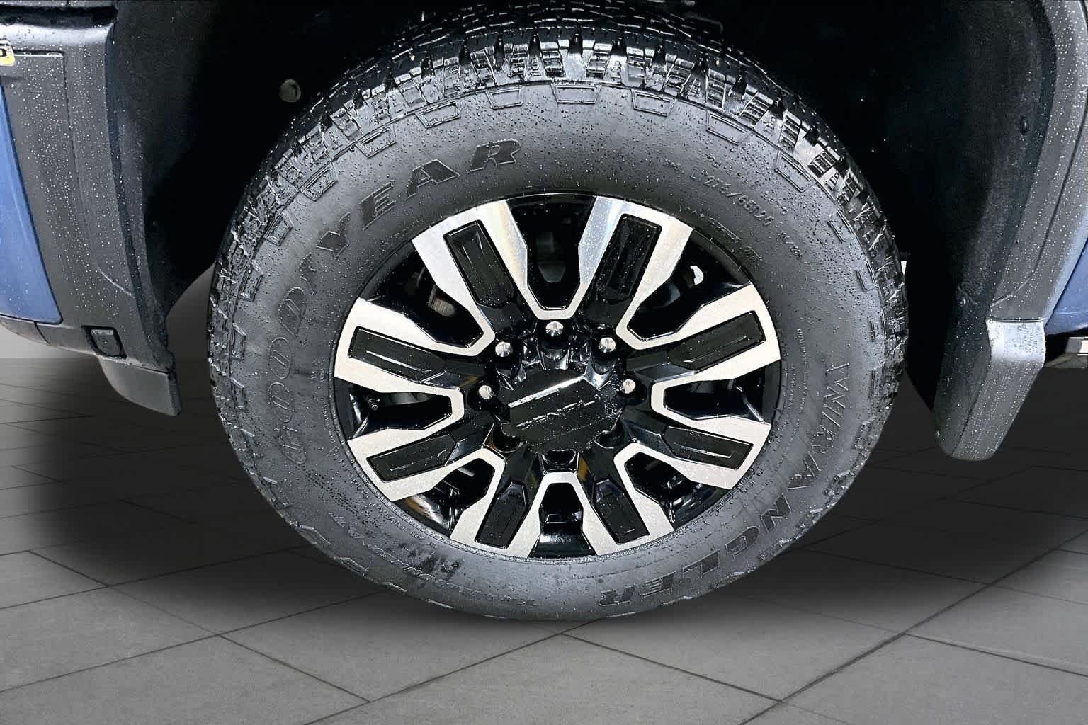 Used 2026 Downpour Metallic GMC Denali Ultimate image 11