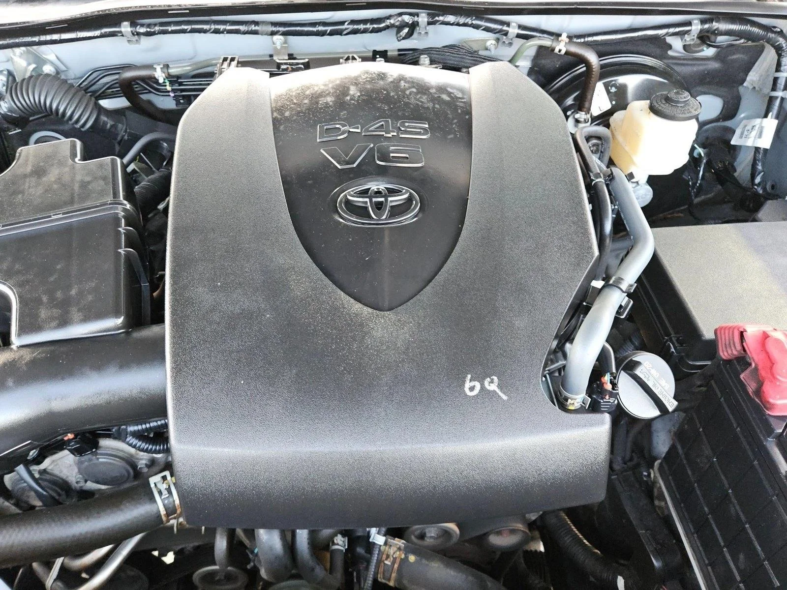 Used 2020 Cement Toyota SR5 image 20
