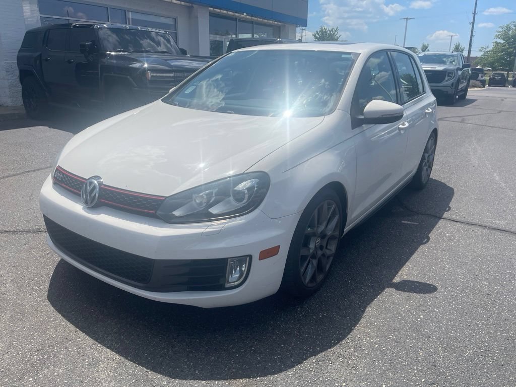 Used 2013 White Volkswagen  image 3