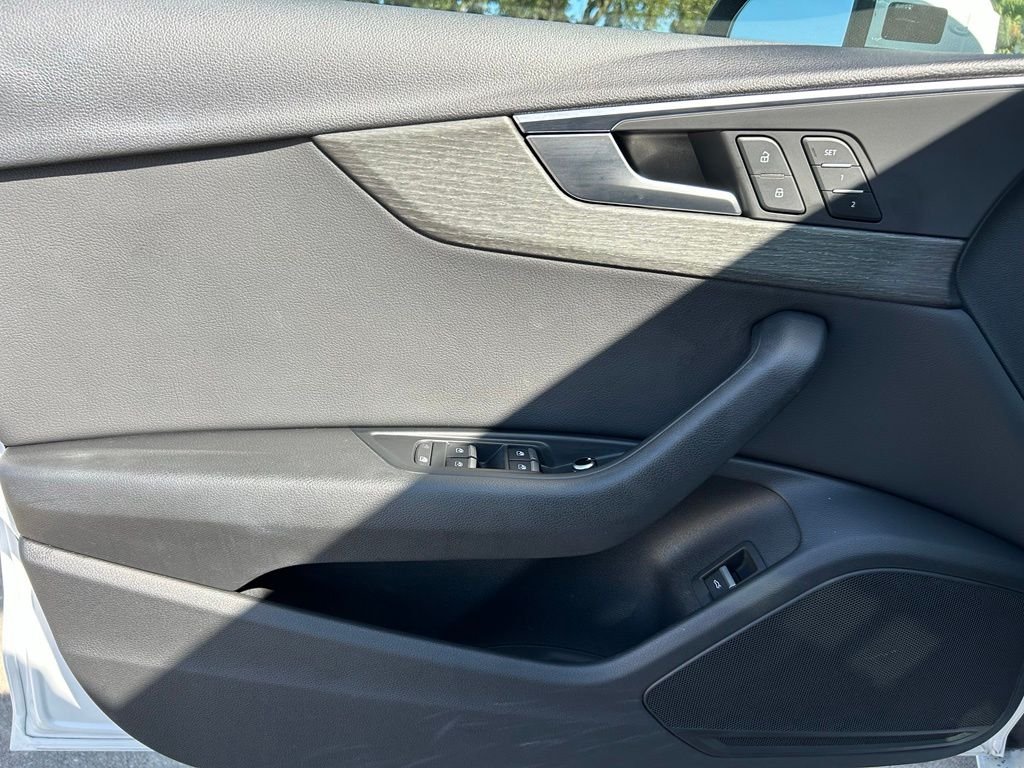 Used 2019  Audi 2.0T Premium image 18