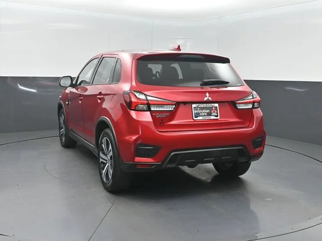 Used 2024 Red Mitsubishi 2.0 ES image 23