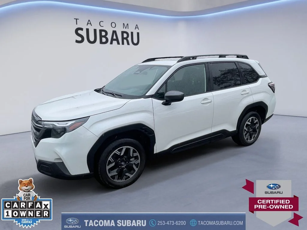 2025 Subaru Forester Premium's photo