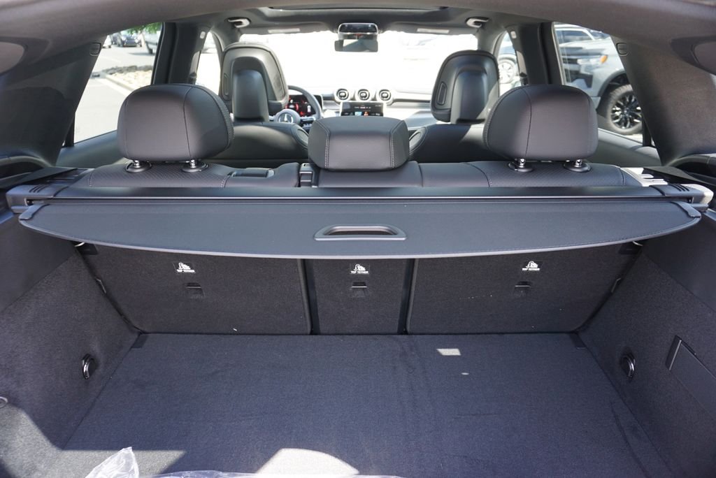 New 2026 Black Mercedes-Benz GLC 300 image 32