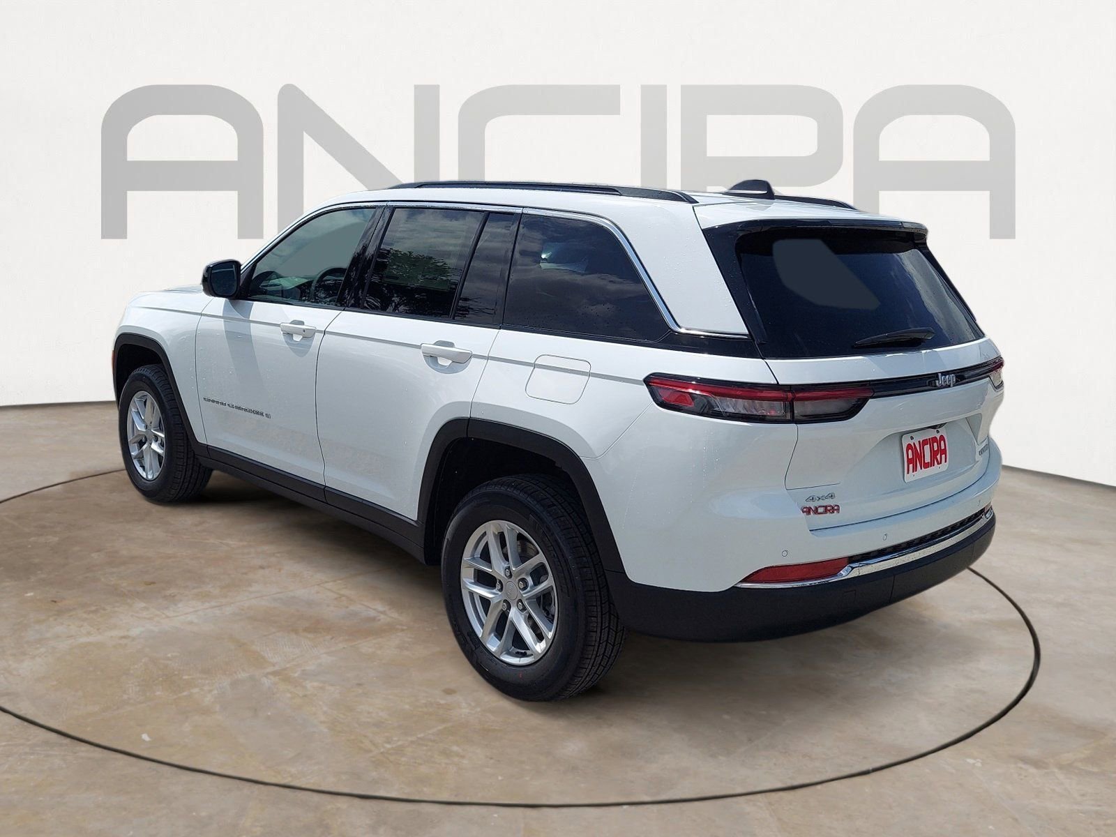 Certified Used 2026 Bright White Clearcoat Jeep Laredo image 10