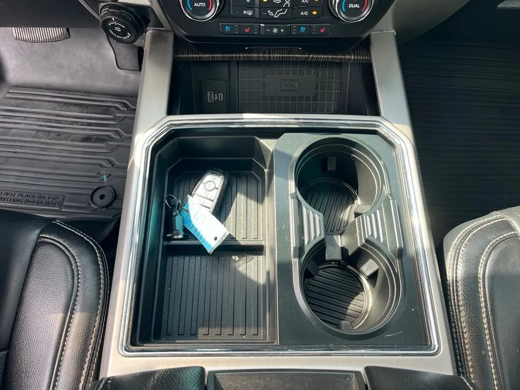 Used 2021 Black Ford Lariat image 19