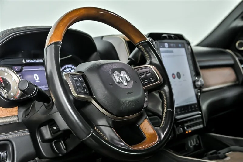 2022 RAM Ram 3500 Pickup Longhorn - Photo 19