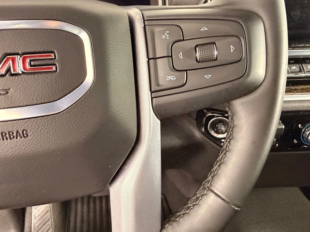 Used 2024 Gray GMC Elevation image 21