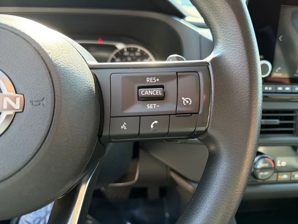 2024 Nissan Pathfinder S - Photo 24