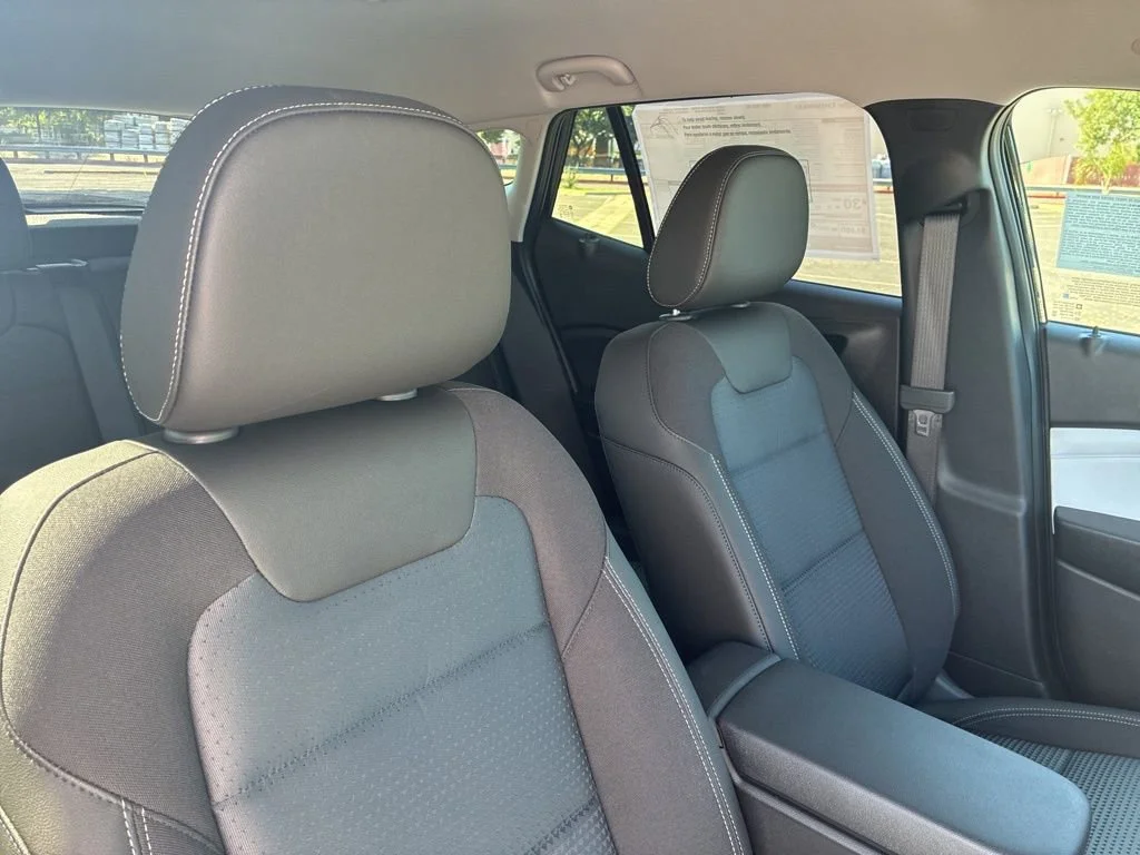 2026 Chevrolet Trax LT - Photo 28