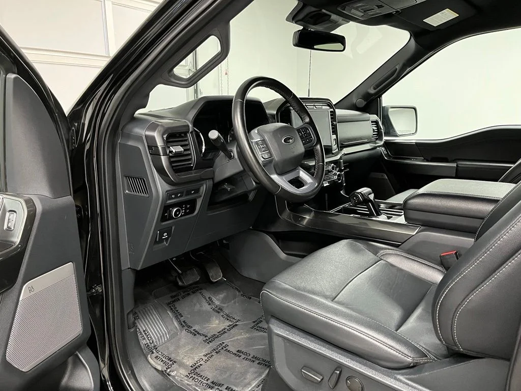 Used 2023 Black Ford XLT image 20